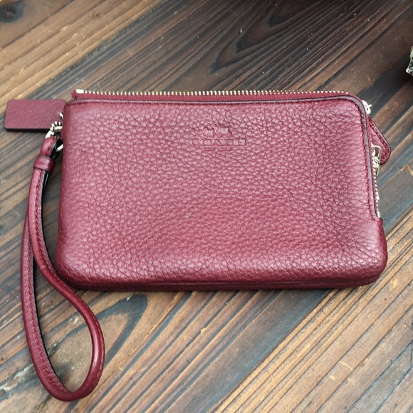 Coach Handbags - Coach Burgundy pebbled leather 2 zipper wristlet